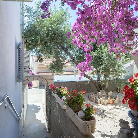 Apartmani Marelic - Sun Beach Zavalatica Exterior foto